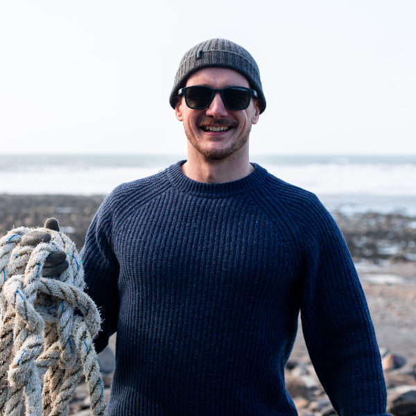 waterhaul-meet-the-team-gavin.png__PID:418cf966-a004-4b63-a15f-6e017fa43bf5